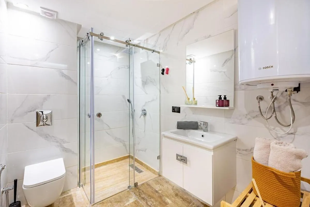 Large Elegant 2Br Apt In Gueliz Marrakesh Morocco